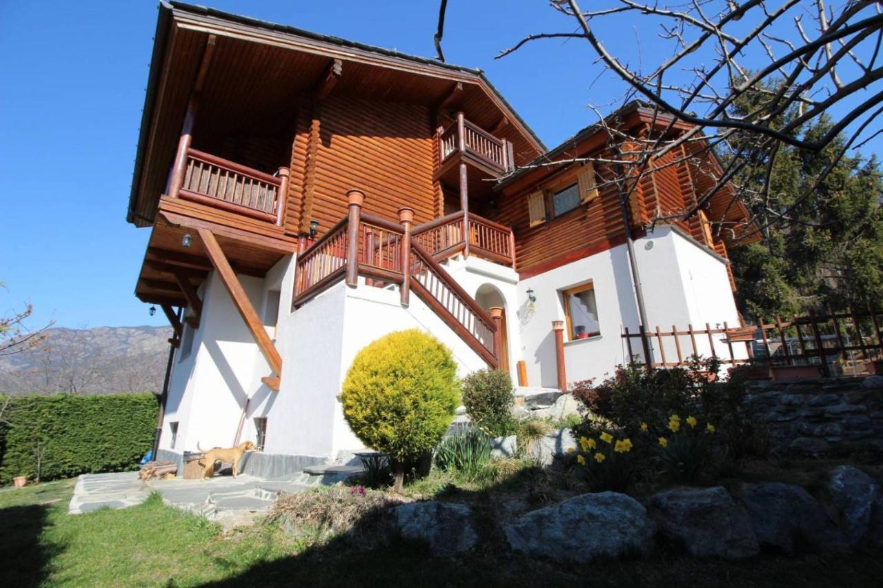 Casa Adriana Lägenhet Saint-Vincent Exteriör bild